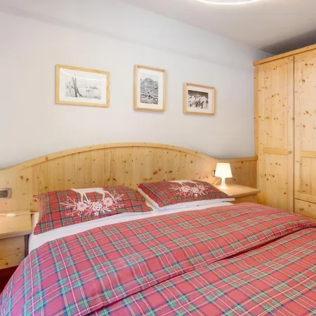 Chalet Meridiana 1 Отель