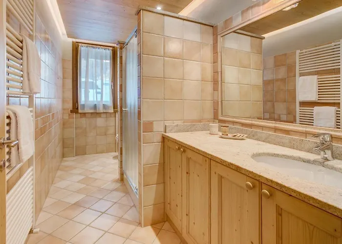 Chalet Meridiana 1 Hotel *